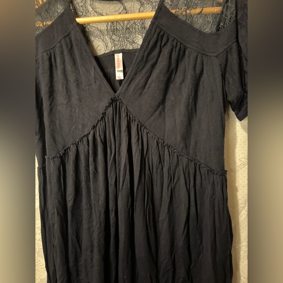 Xhilaration Black Lace Shoulder Babydoll Dress Boho Flowy Mini - Picture 2 of 6